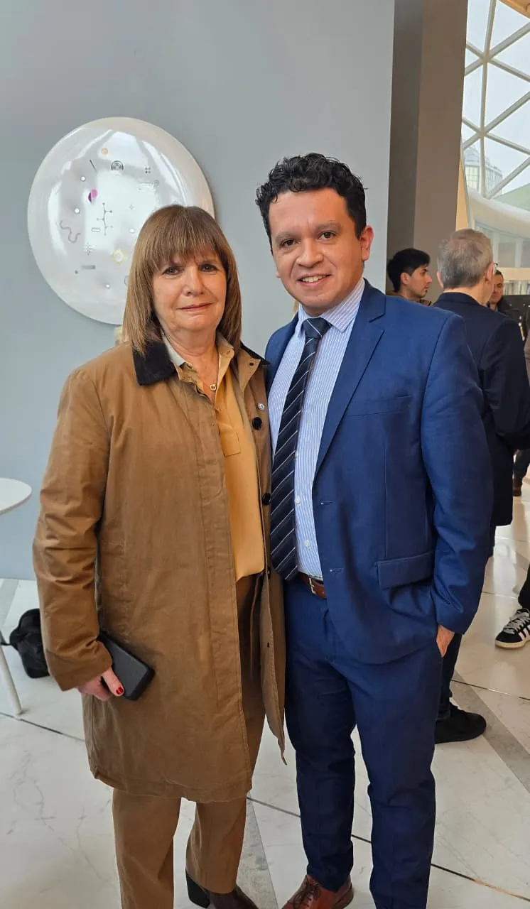 Diego Macana Roa with Patricia Bullrich